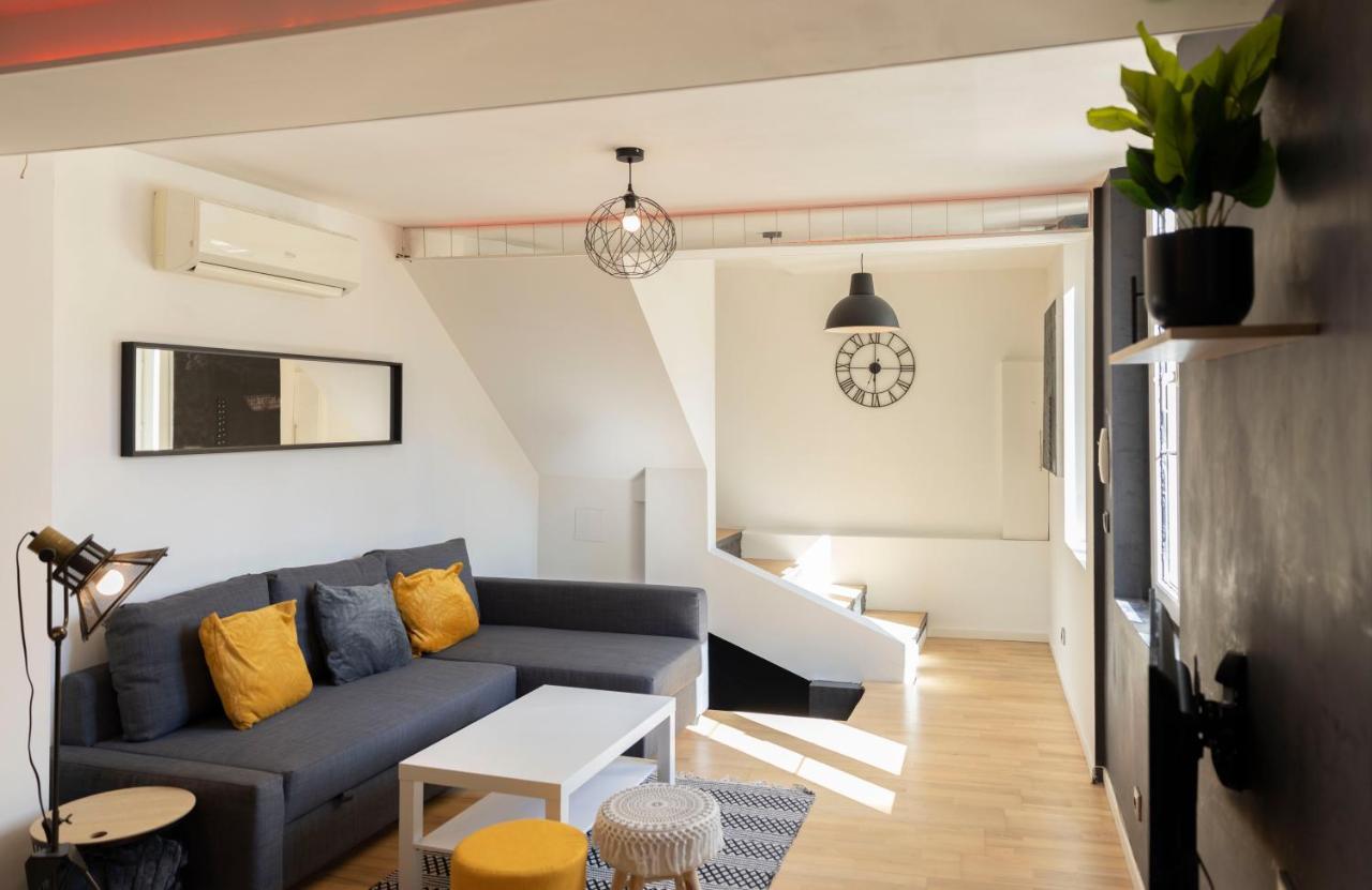 Magnifique Triplex Avec Sauna Plein Centre Apartment